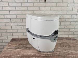 lot 129 image: Porta Potti Model 92360 - Unused, No Box
