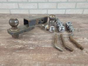 lot 223 image: 2 Receiver Hitch w 2 Ball  (2) 2 Balls and (1) 1-78 Ball