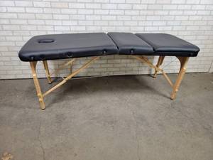 lot 237 image: Sierra Comfort Folding Massage Table - Approx. 72 x 26 x 28 - Legs need Repair - NO SHIPPING