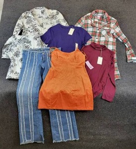 lot 179 image: Lot of NEW Womens XS Clothes - A New Day, Wild Fable, Stars Above, and More