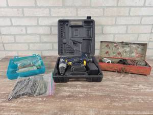 lot 286 image: WEN Soldering Gun w (3) Rolls of Solder (Untested), Cordless Drill (Works) and Drill Bits