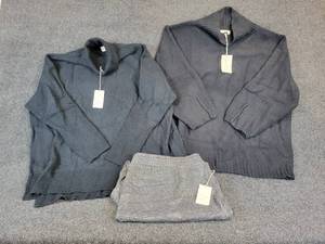 lot 185 image: Lot of NEW Womens 3X Clothes - Universal Threads and A New Day