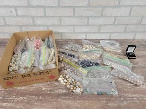 lot 301 image: Costume Jewelry and Class Ring