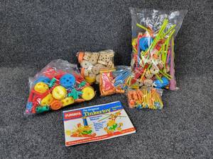 lot 197 image: Lot of Vintage Tinkertoys