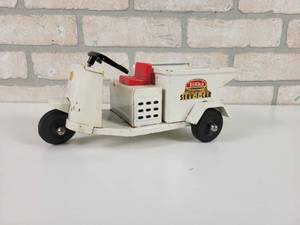 lot 52 image: 1960s Tonka SERV-I-CAR - Approx. 9 x 6 x 4