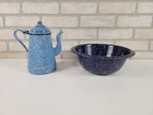 lot 57 image: Vintage Enamelware Coffee Pot and Colander
