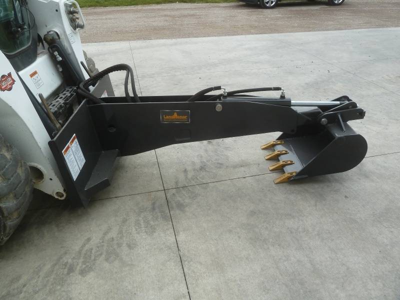 lot 39 image: Land Honer Backhoe Attachment