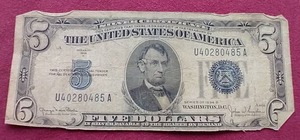 lot 19 image: 1934-D Series $5 Silver Certificate Note