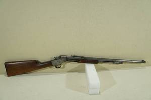 lot 11 image: J Stevens Arms Co No. 70 Visible Loading Slide Action .22 SLLR Rifle