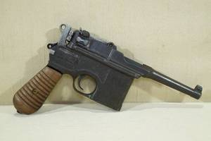 lot 25 image: Mauser C96 Broomhandle Early Post-War Bolo Semi Automatic 7.63 x 25mm Pistol