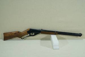 lot 55 image: Daisy Red Ryder No 1938 Lever Action Carbine BB Gun