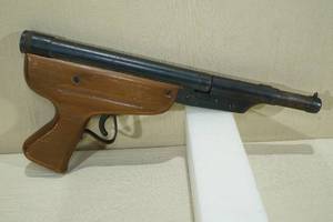 lot 56 image: Vintage Voere LDP4 Air Pistol