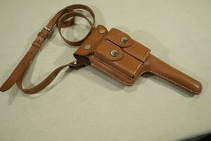 lot 73 image: Light Brown Leather Mauser C96 Pistol Holster