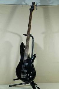 lot 1 image: Ibanez Soundgear SR300DX 4 String Electric Bass Guitar