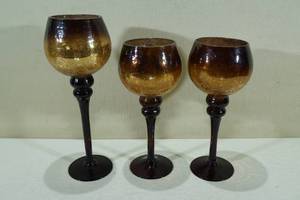lot 152 image: Crackle Glass Candle Holder Set