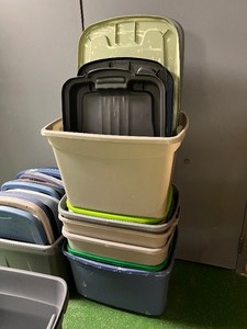 lot 239 image: Assorted Plastic Bins