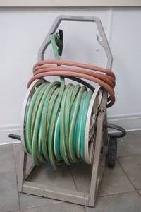 lot 78 image: garden hose, hose reel