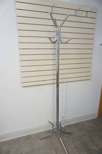 lot 131 image: coat stand