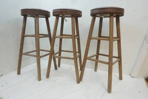 lot 170 image: stools