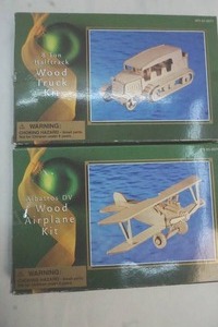 lot 217 image: airplane , truck kit