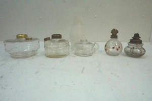 lot 226 image: vintage oil lanterns