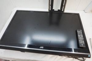 lot 271 image: JVC wall mount tv