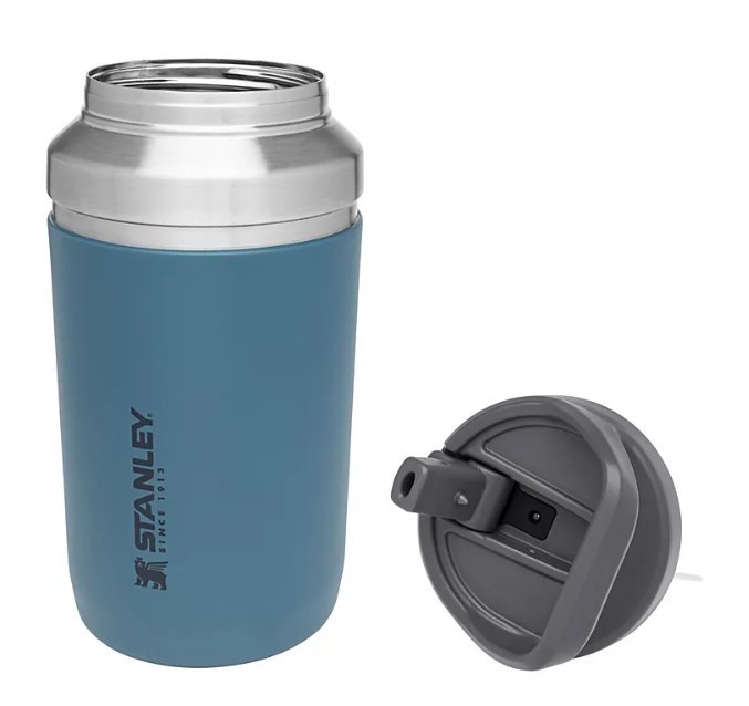 lot 621 image: NEW Stanley GO Flip Straw Jug - 64 oz. - Lagoon Blue