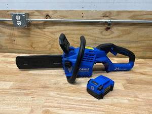KOBALT 24-volt 12-in Brushless Cordless Electric Chainsaw with 24 Volt 4Ah Battery
