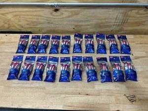 NOXZEMA Lot of 20 Packs of- Ultra Sensitive Triple Blade Shavers (2 per pack)