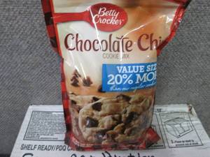lot 235 image: 10-21 oz Pks Betty Crocker Chocolat...