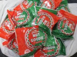 lot 252 image: 12- 1.75 Maple Nut Goodie Bars...