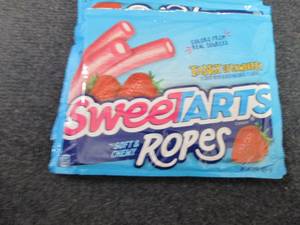 lot 272 image: 6- 9 oz Pks Sweet Tarts Ropes...