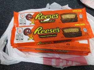 lot 307 image: 12- 2.8 oz Reeses ...