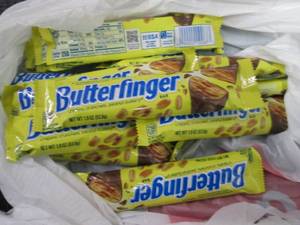 lot 312 image: 12- 1.9 oz Butterfinger Bars...