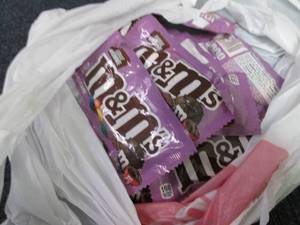 lot 354 image: 12- 141 oz Bags Fudge Brownie M&Ms...