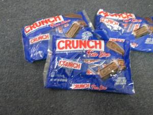 lot 392 image: 3- 10 oz Bags Crunch Fun Size...