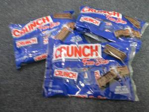 lot 398 image: 3- 10 oz Bags Crunch Fun Size...