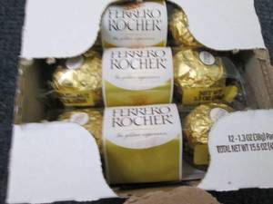 lot 419 image: Box of 12 - 1.3 oz Ferrero Rocher C...