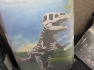 lot 51 image: Adult Large T-Rex Skeleton Inflatab...