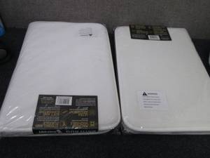 lot 59 image: 2- BIGFOOT Memory Foam Bath Mat 17 ...