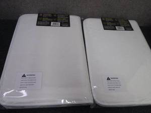 lot 62 image: 2- BIGFOOT Memory Foam Bath Mat 17 ...
