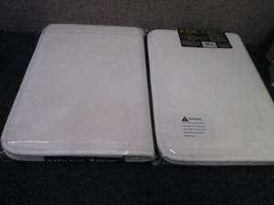 lot 63 image: 2- BIGFOOT Memory Foam Bath Mat 17 ...