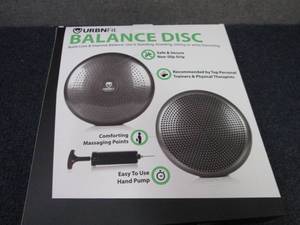 lot 64 image: UrbnFit Balance Disc...