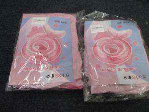 lot 95 image: 2 Baby Pool Floats...