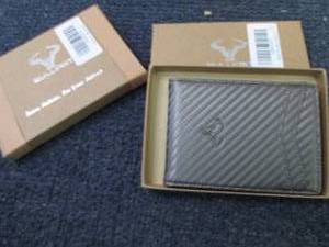 lot 121 image: 2 each BULLIANT Slim Wallet Money C...