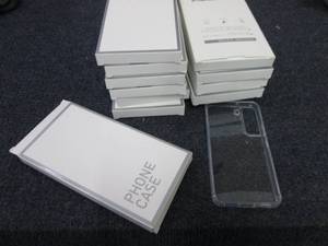 lot 129 image: 12 Samsung Galaxy Shockproof Clear ...