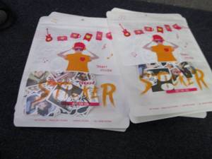 lot 130 image: 7 pks of 200 Trendy Anime Stickers...