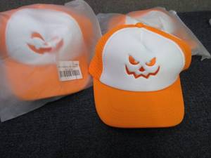 lot 139 image: 4 Orange Jack o Lantern Baseball Ca...