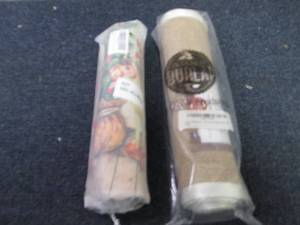 lot 164 image: 4 Christmas 2 Sided Pillow Covers 1...