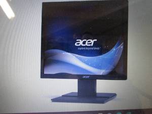 lot 194 image: Acer V6 Series B 17 LED Monitor op...
